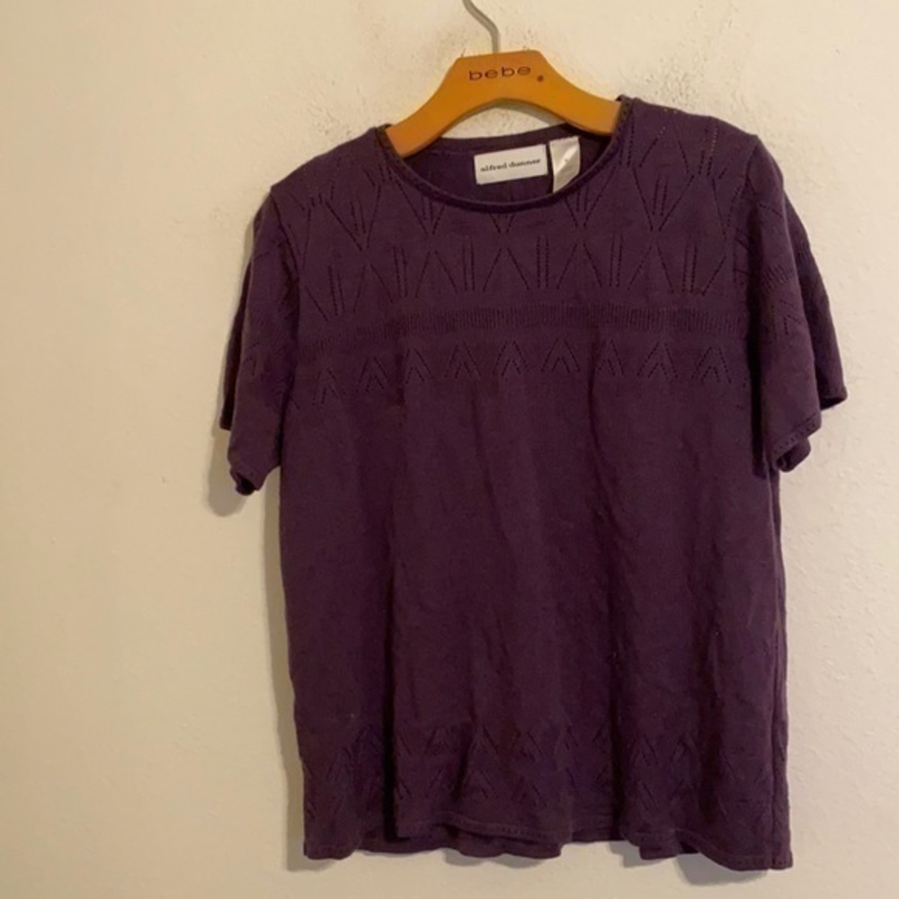ALFRED DUNNER PURPLE SHORT SLEEVE SHIRT SIZE MEDIUM